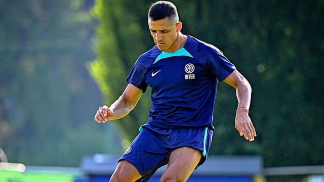 Cogitado no Flamengo, Alexis Sánchez se reapresenta à Inter de Milão em meio a rumores de rescisão