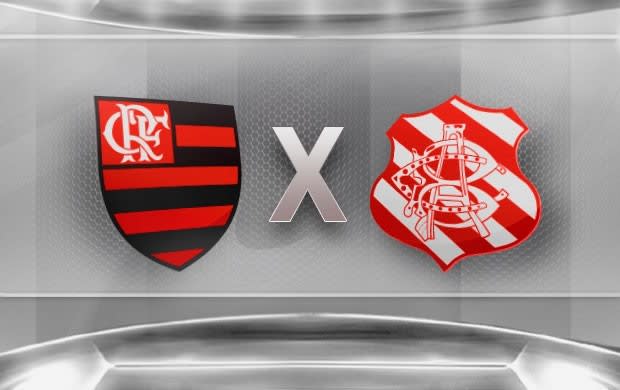 ATUAÇÕES: Alecsandro brilha em mais uma vitória do Flamengo