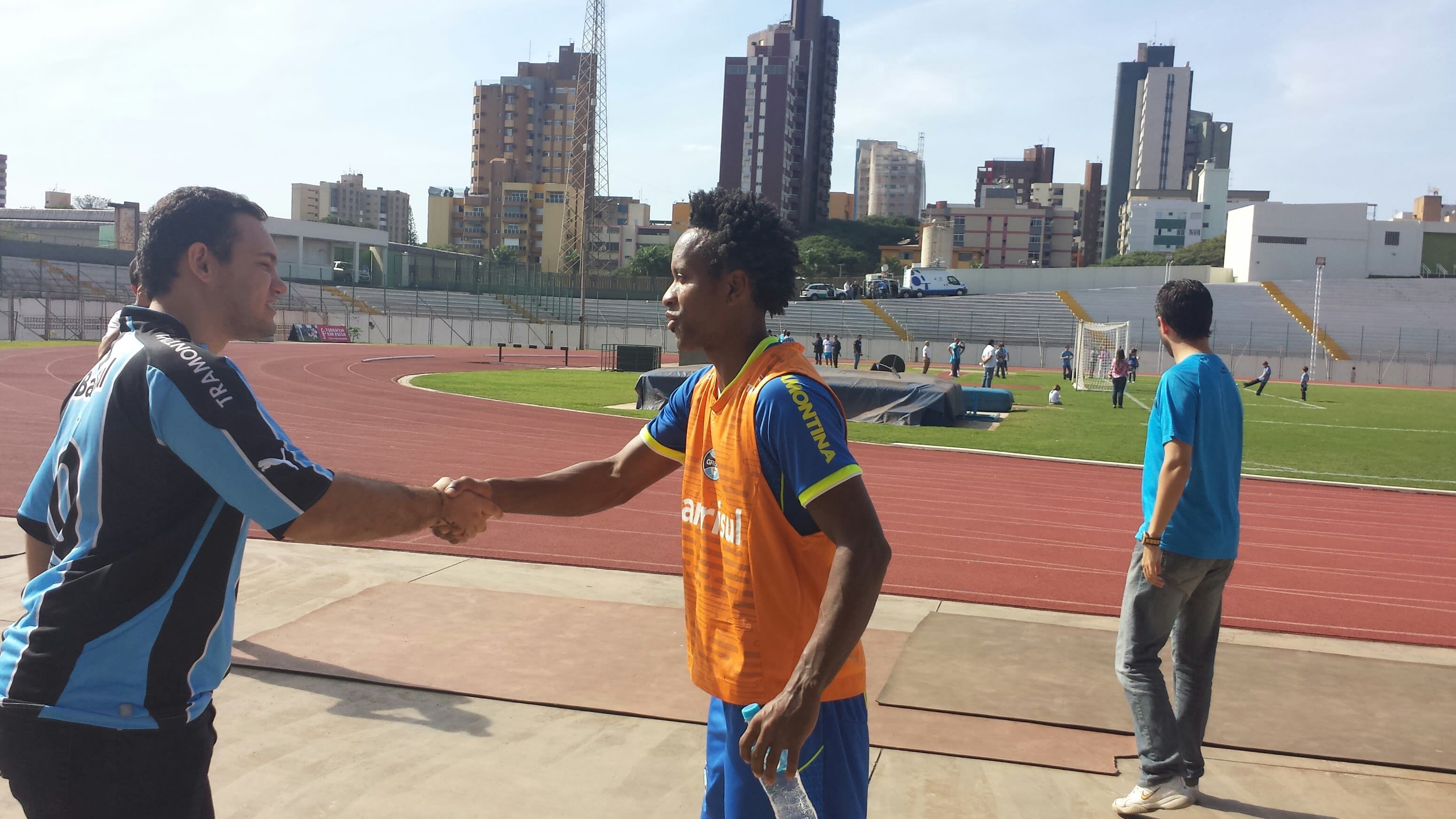 Zé Roberto fala de Schweinsteiger e diz que Alemanha é exemplo para o Grêmio