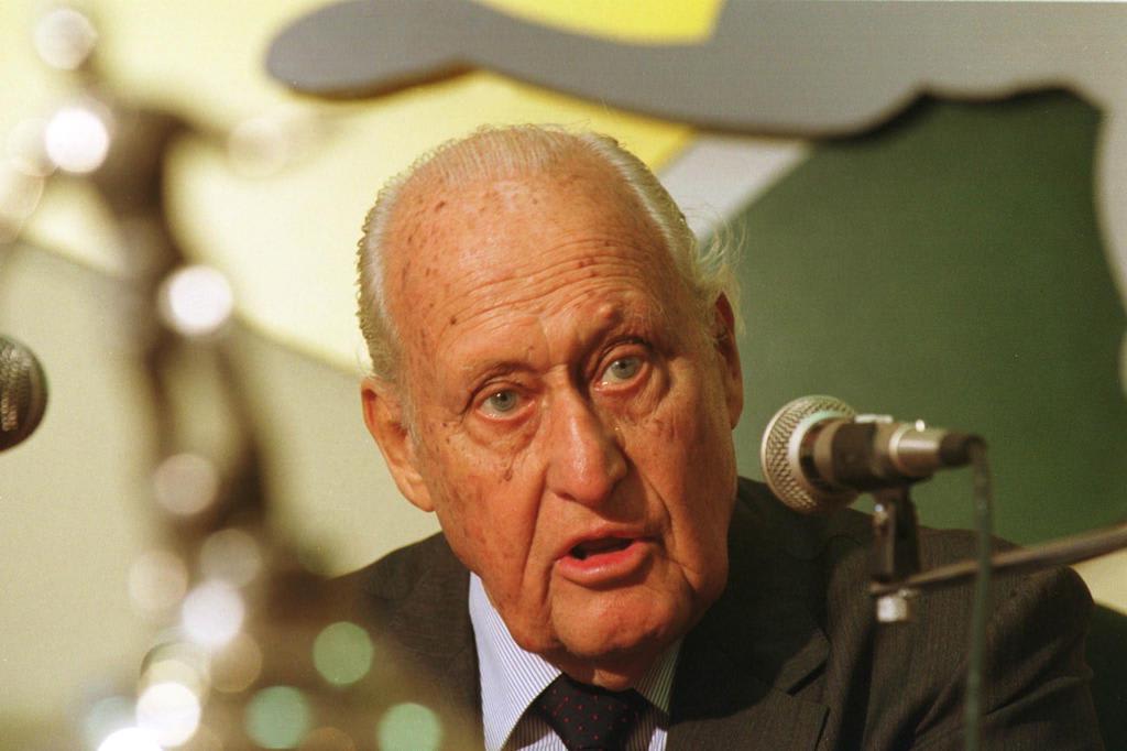 Morre, aos 100 anos, o ex-presidente da Fifa João Havelange