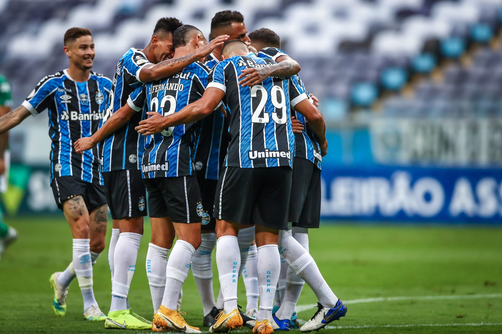 Não assistiu ao jogo? Leia aqui o resumo e a ficha técnica da partida entre Grêmio e Goiás pelo Campeonato Brasileiro