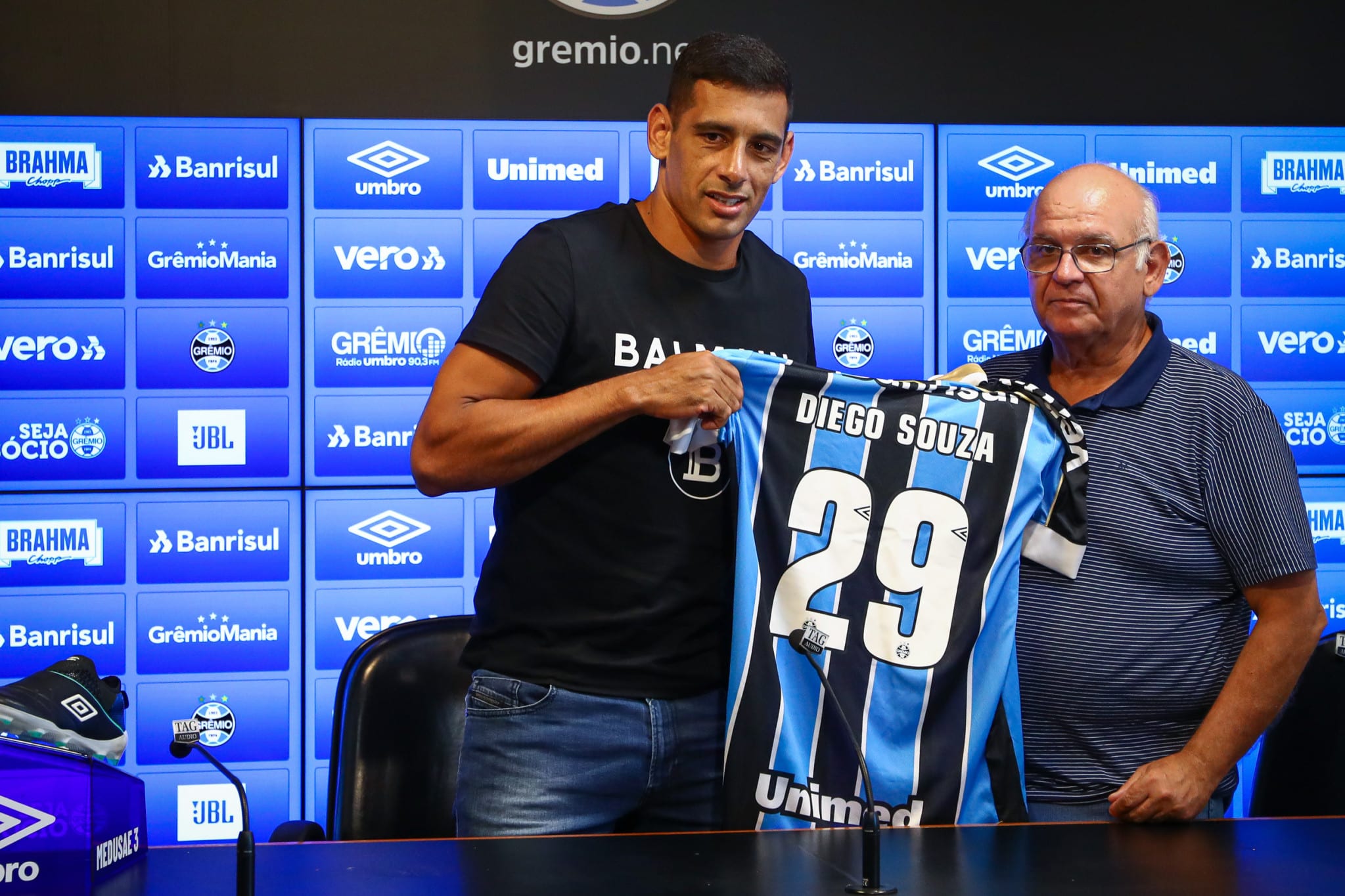 Grêmio tem cinco atletas na reta final de contrato, veja quem são