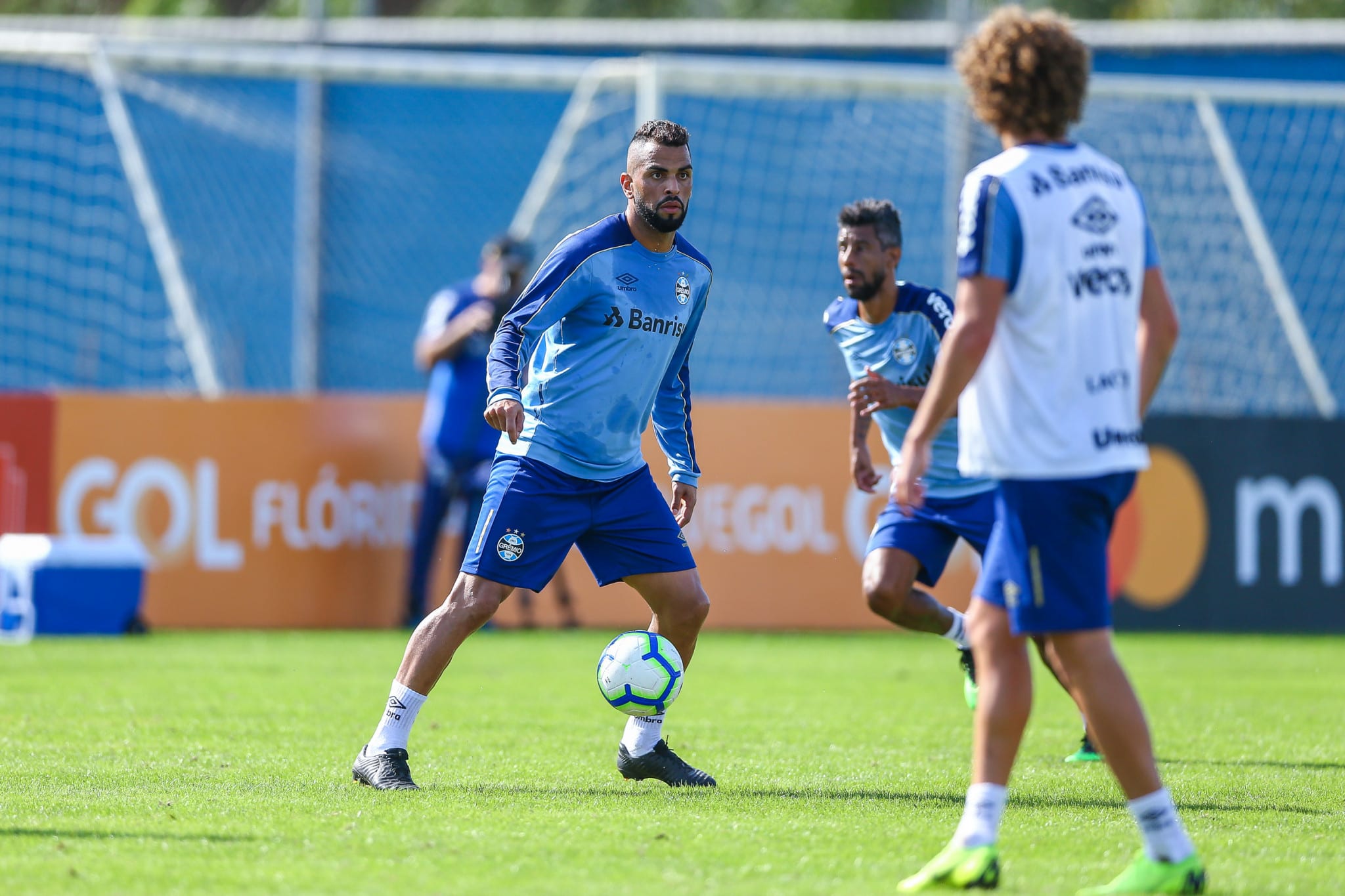 Elenco gremista retoma atividades na próxima segunda-feira