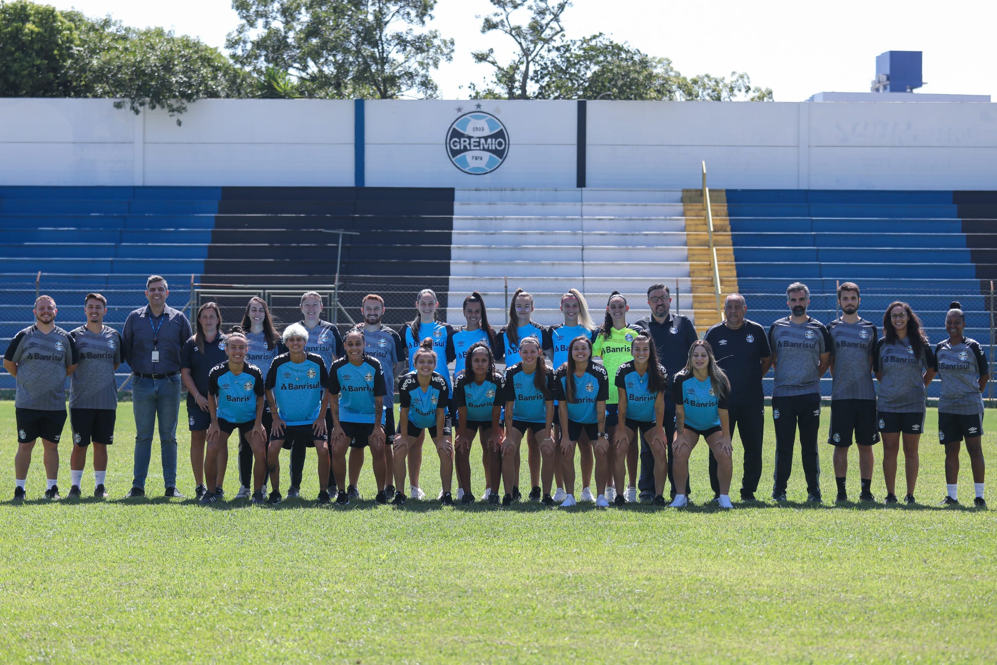 Equipe de Futebol Feminino Sub-20 do Grêmio se reapresenta oficialmente para a temporada 2023