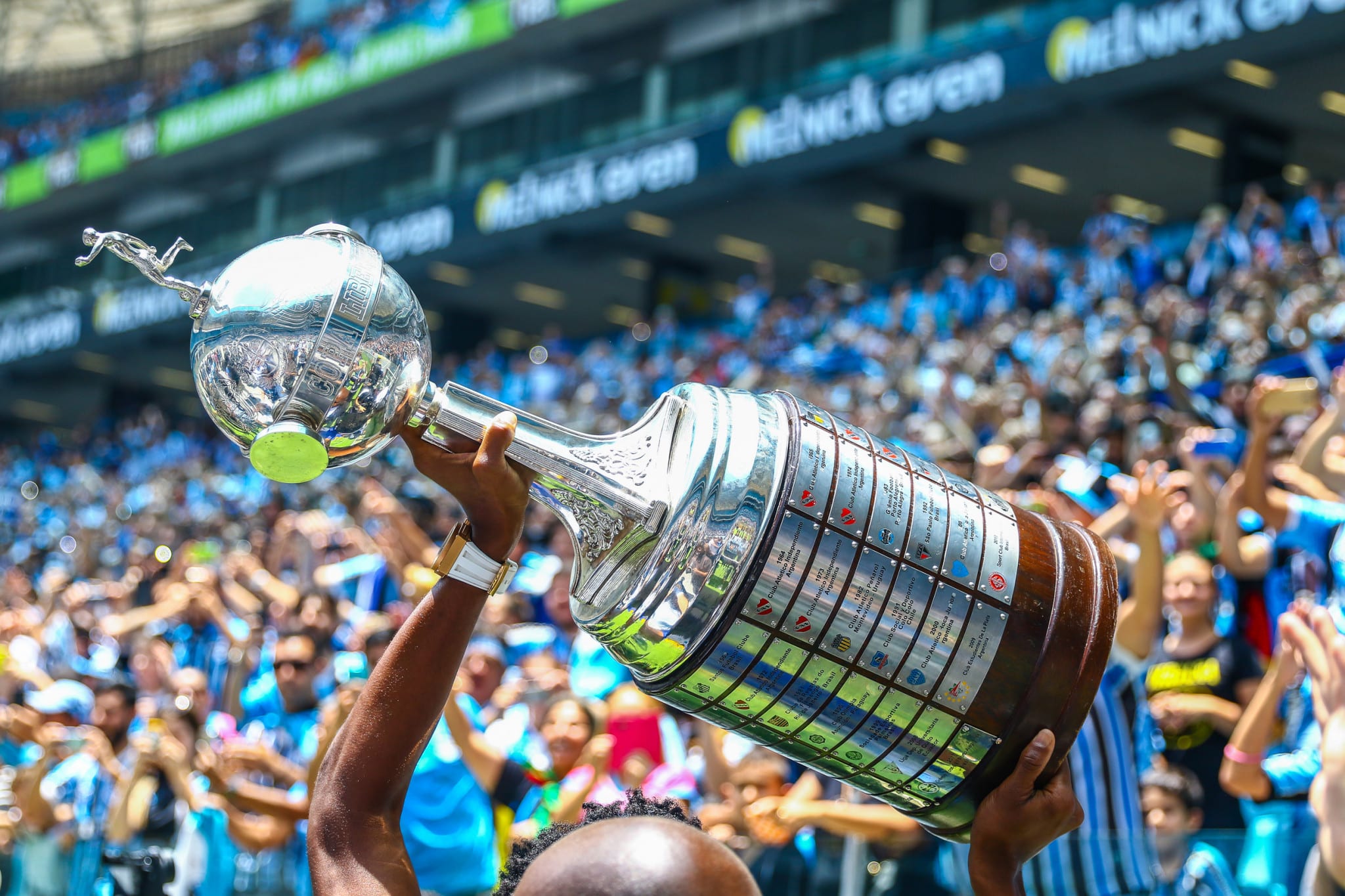 [COMENTE] É LIBERTADORES! Quais as suas expectativas com o Tricolor na retomada da competição?