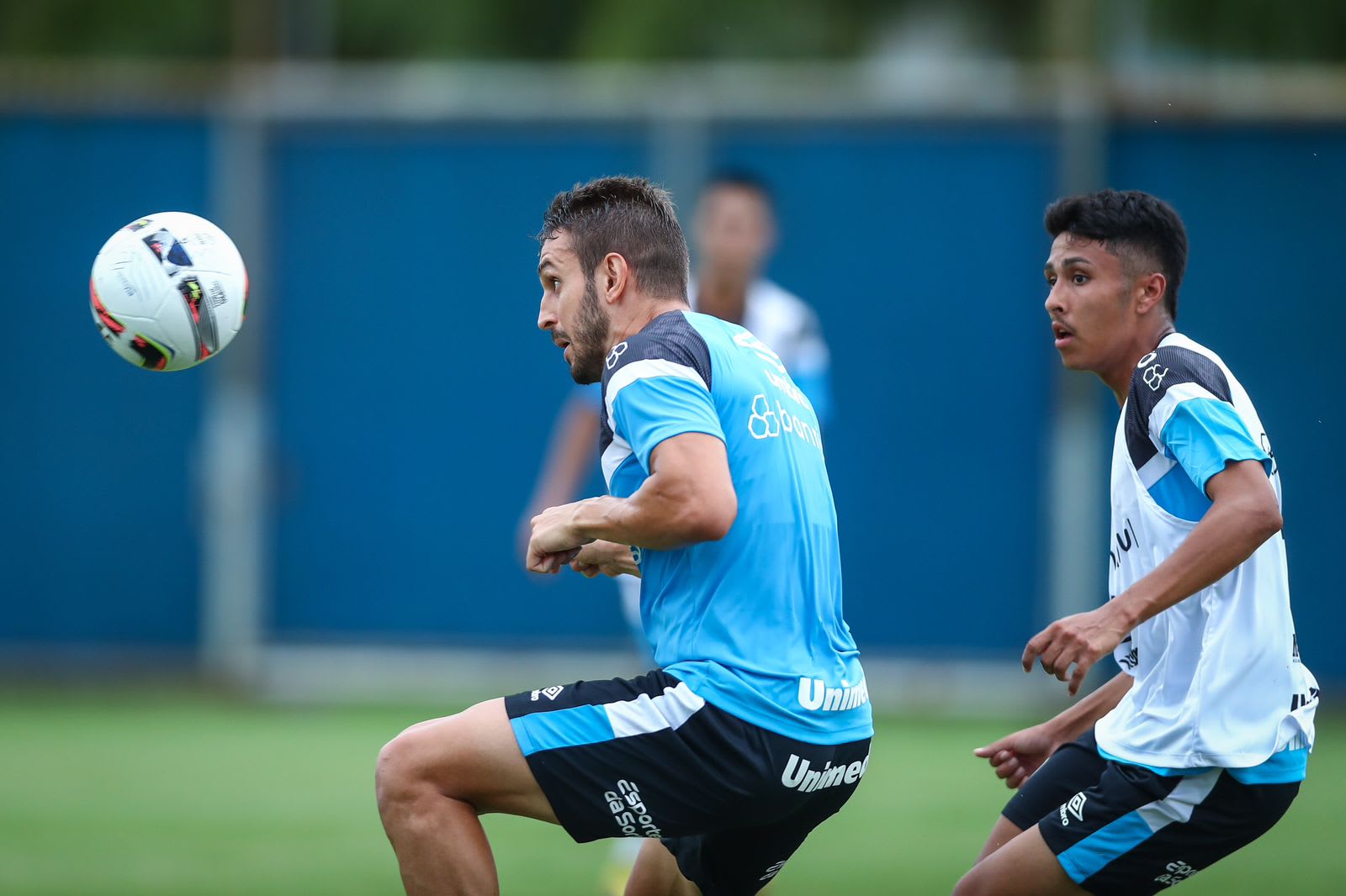 Luis Suárez joga hoje? Os suspensos e lesionados do Grêmio para