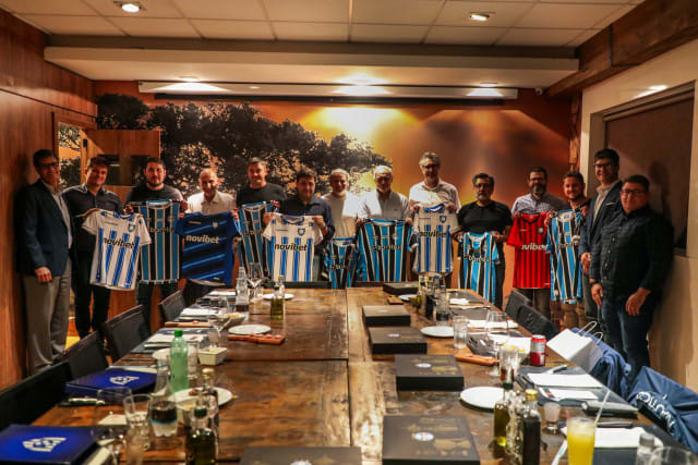 Direções de Grêmio e Huachipato promovem jantar de reciprocidade em Porto Alegre