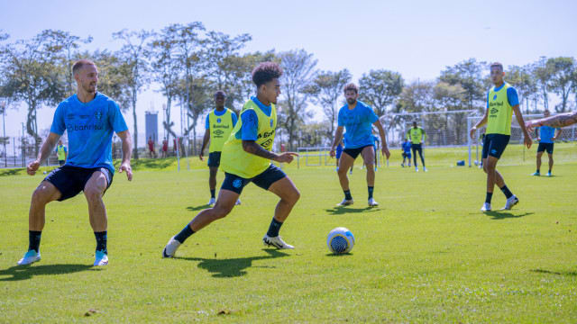 Grêmio realiza último treinamento visando estreia na Copa do Brasil.