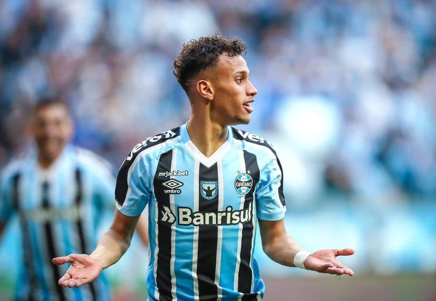 Vai mudar: Após conversa com jogadores do Grêmio, Renato pode promover mudanças