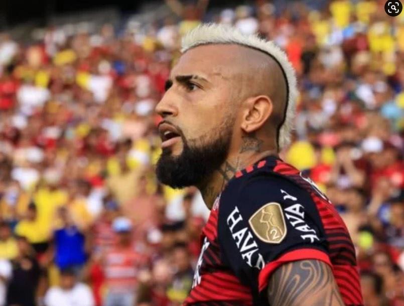 Vidal, do Flamengo, se oferece ao Colo-Colo: “Venham me tirar daqui”, veja o vídeo