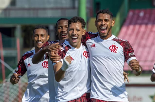 Carioca sub-20: Flamengo bate a Portuguesa e assume a liderança