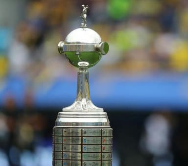 OPINIÃO: Fla tem estreia difícil na Libertadores e Palmeiras está tranquilo