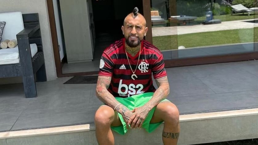 Arturo Vidal tem negociações avançadas com o Flamengo, diz jornalista italiano