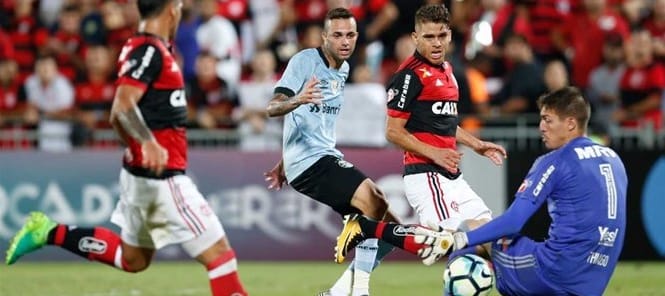 Deu a louca no calendário! Grêmio e Flamengo podem se enfrentar por cinco vezes em agosto