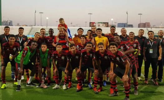 BICAMPEÃO! Flamengo Sub-16 vence com autoridade e conquista Mundial pelo segundo ano seguido