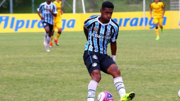 [ENQUETE]: Você acha que Tetê fará falta no Grêmio?