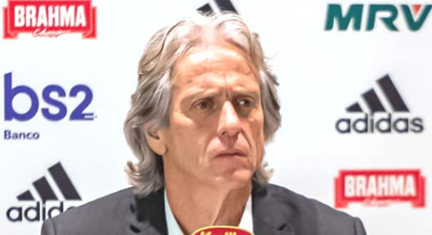 Jorge Jesus detona postura de jogadores do Botafogo e ironiza: “Não é assim que vão sair do Z4”