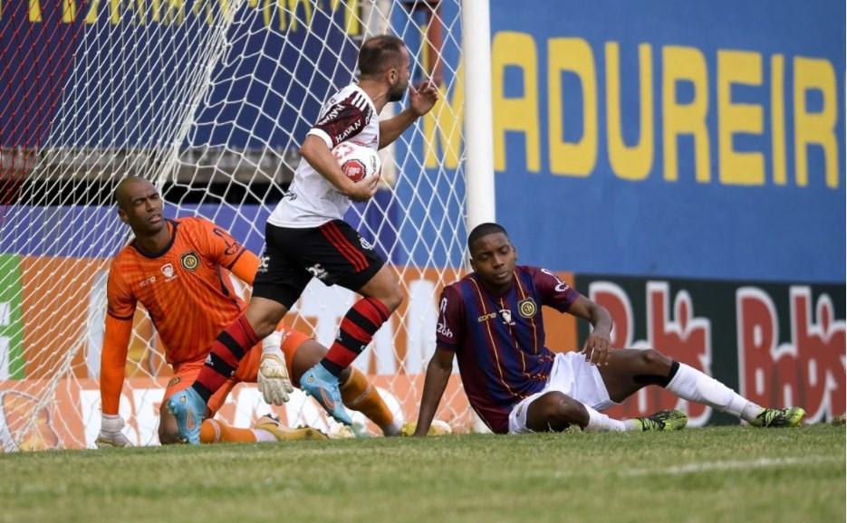 Supercopa: Everton Ribeiro comemora vitória do Flamengo no Carioca mas foco é na Supercopa