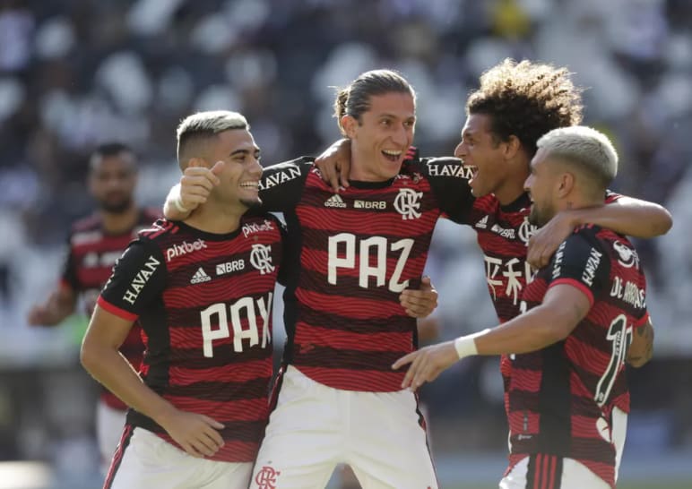 Vitória não esconde a dificuldade do Flamengo de furar coletivamente o bloqueio do Vasco