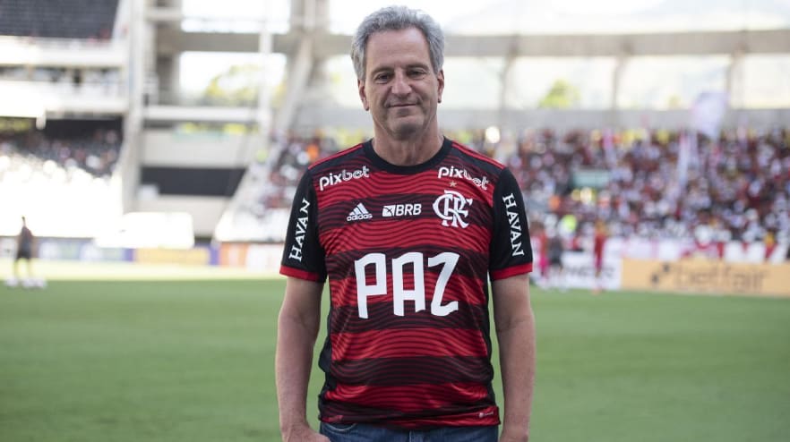 Presidente do Flamengo diz que é contra perda de pontos por racismo