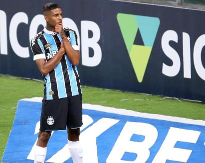 GOOOOOOOOOOOOLL! Jean Pyerre amplia o placar para o Grêmio