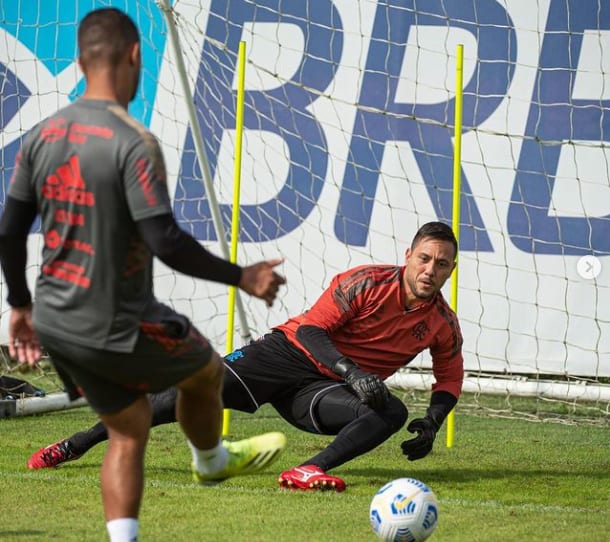 Sob comando de Mauricio Souza, elenco conclui a preparação para a partida contra a Chapecoense