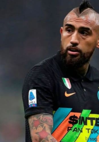 Torcida do Flamengo vai à loucura com atuação de Vidal na Champions League: Vem logo, craque