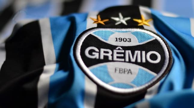 Torcedor do Grêmio é baleado após briga fora do estádio Alfredo Jaconi