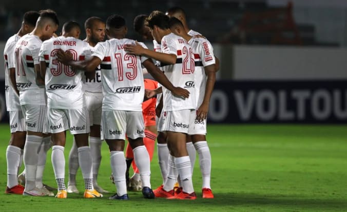 Confiança no estilo de jogo e expectativa por Luciano: o ambiente do São Paulo antes de enfrentar o Grêmio