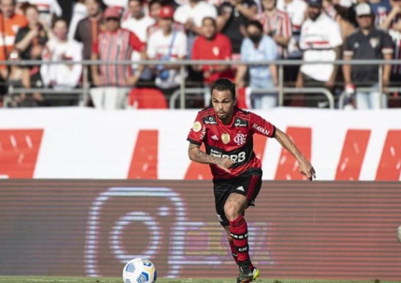 Maluco, Michael comemora 100 partida pelo Flamengo com artilharia: Não imaginei nos melhores sonhos