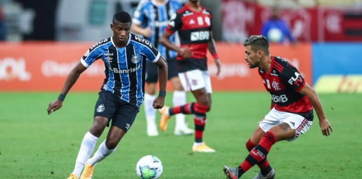 Orejuela é convocado para a seleção colombiana e desfalcará o Grêmio