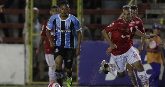 Para manter a ponta, Grêmio joga de novo na Arena, agora contra o São Luiz