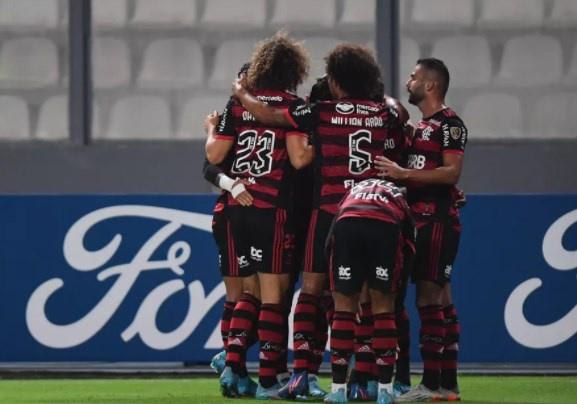 Notas do Flamengo: Matheuzinho é decisivo com gol e assistência e recebe a maior nota