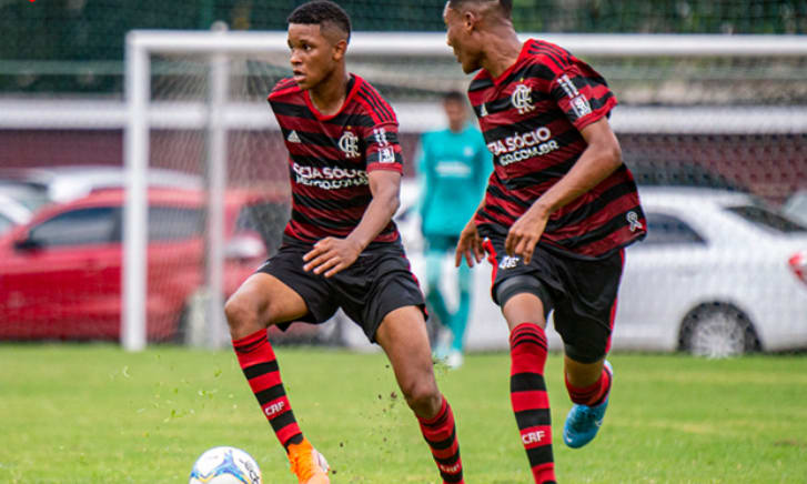 Flamengo perde primeiro jogo da final da Supercopa do Brasil sub-17 e precisa de virada no Maracanã