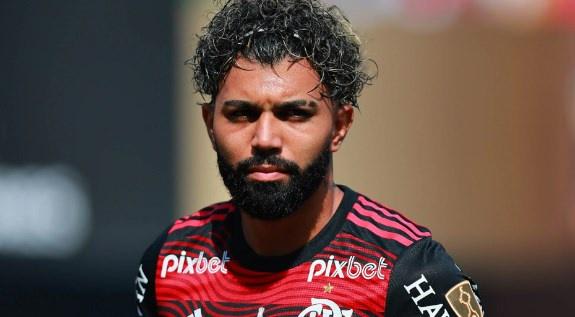 Suspenso por terceiro amarelo, Gabigol desfalacará o Flamengo contra o Goiás