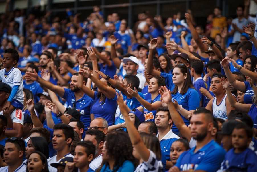 Sócios dão show e ingressos para jogo contra o Flamengo estão esgotados