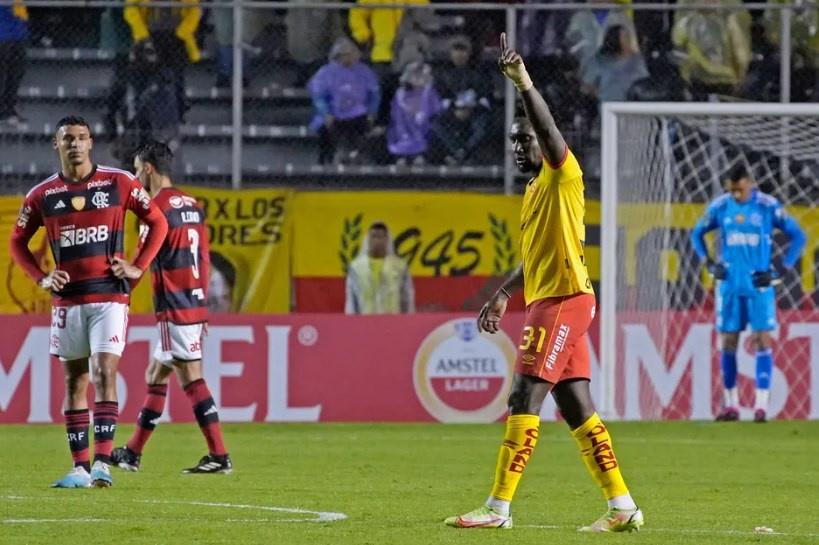 Vítor Pereira abre mão da paz com Flamengo reserva e aumenta pressão por Carioca