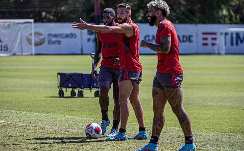 Com Isla no grupo e Gustavo Henrique ainda à parte, Flamengo treina visando o clássico com o Vasco