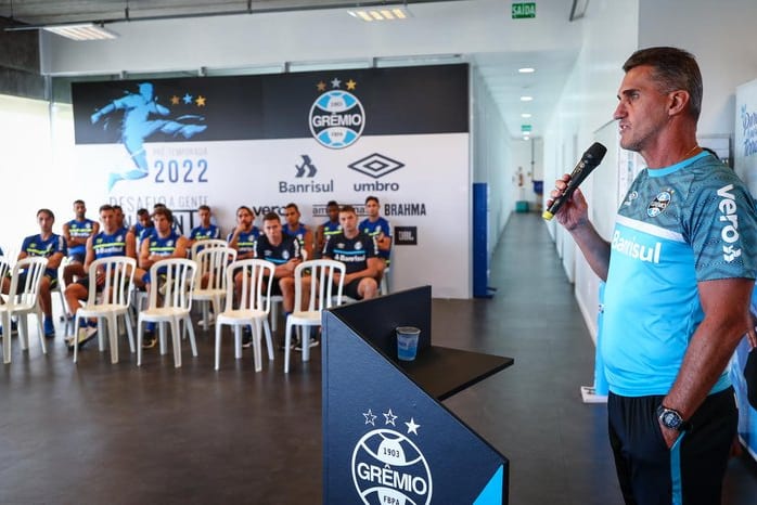Grêmio inicia temporada sem 40 dos jogadores do grupo principal