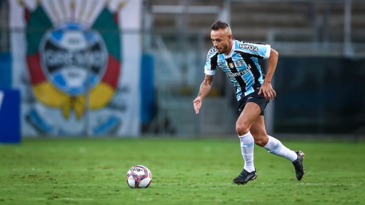 Rafinha diz que está feliz no Grêmio e indica que gostaria de renovar o contrato