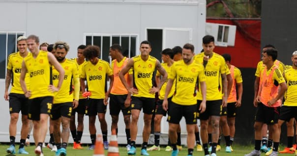 Elenco do Flamengo tem últimos dias de férias para iniciar pré-temporada