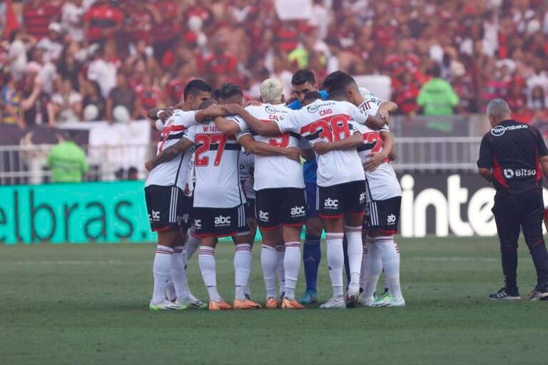 A escalação do São Paulo para o próximo jogo