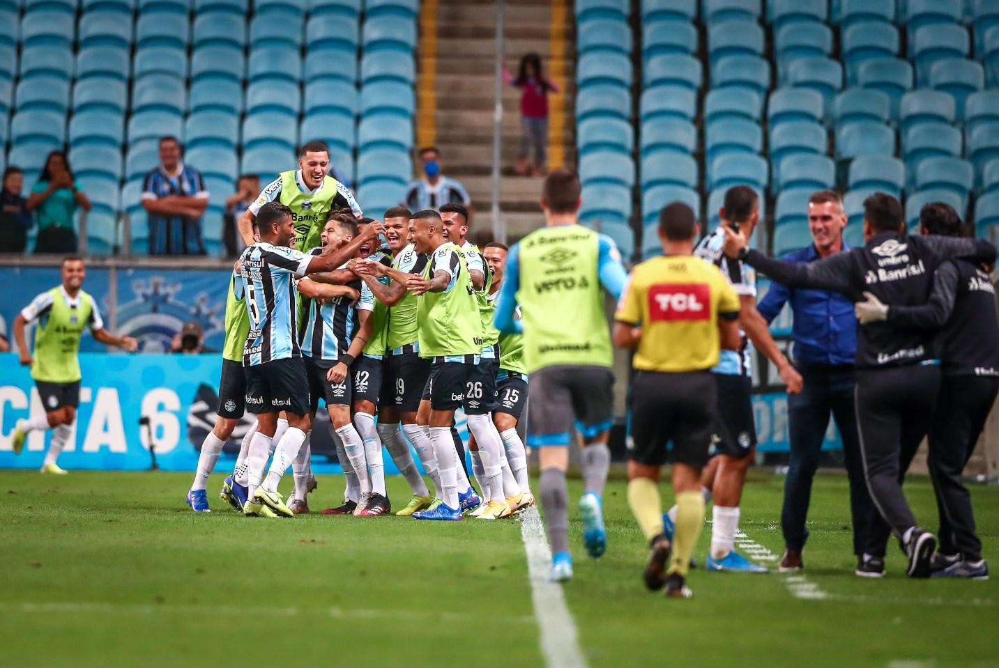 Já agradeceu o plano do Abel hoje?, ídolo do Palmeiras ironiza São Paulo após derrota para o Grêmio