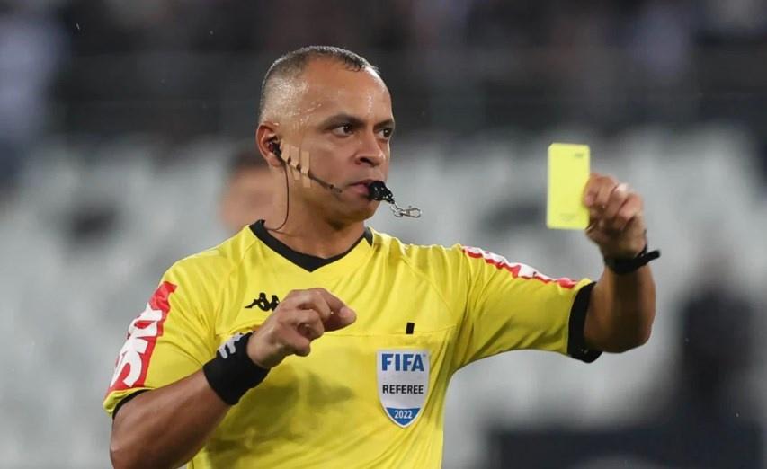 Arbitragem definida para o jogo da Supercopa entre Flamengo e Palmeiras