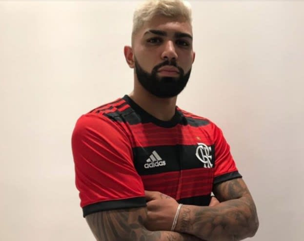 Artistas rubro-negros enaltecem chegada de Gabigol com paródia