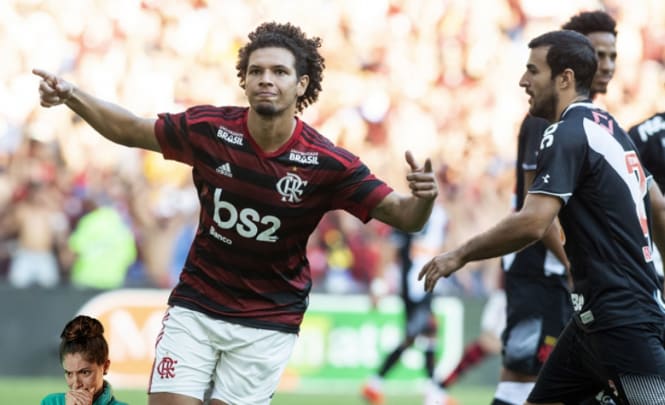 Willian Arão comemora gol e título pelo Flamengo: Cereja do bolo