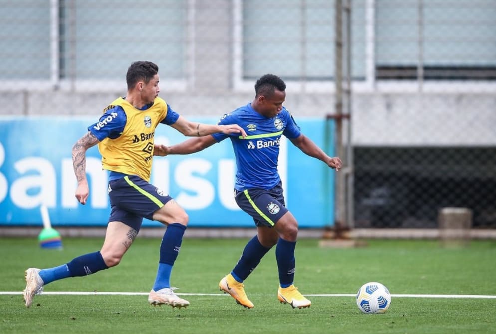 União do grupo marca primeira semana de treinos do Grêmio