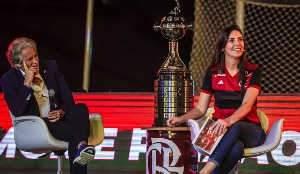 Glenda quer revanche para Flamengo contra o Palmeiras na Libertadores: Saí de Montevidéu chorando