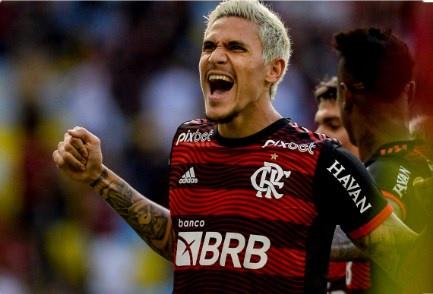 Pedro é quem precisa de menos minutos para marcar pelo Flamengo em 2022