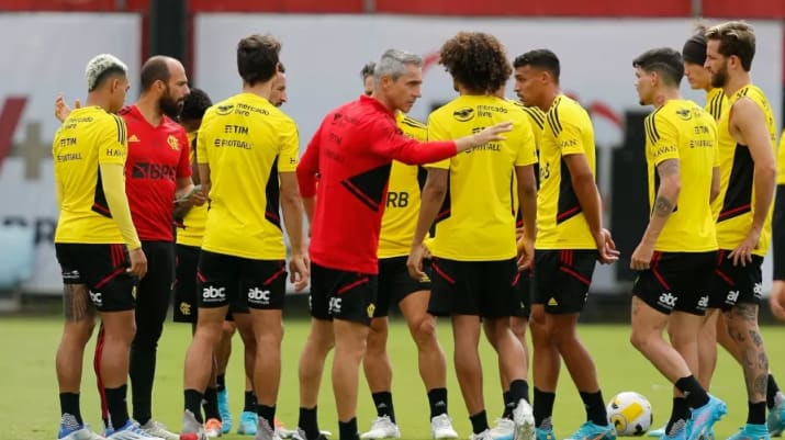 Indicadores apontam evolução física do Flamengo em meio à sequência no Rio